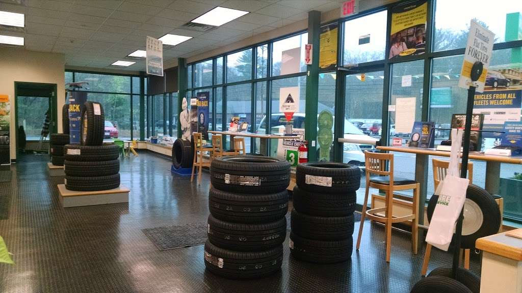 Sullivan Tire & Auto Service | 300 Bedford St, Bridgewater, MA 02324, USA | Phone: (508) 659-5255