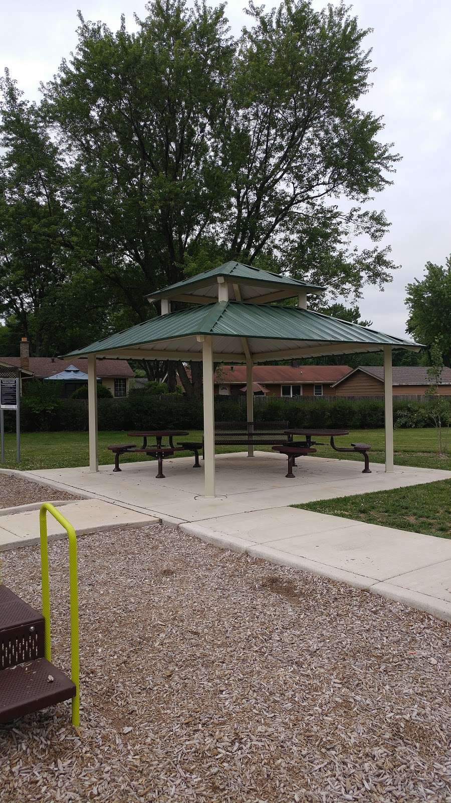 Fairchild Park | Elk Grove Village, IL 60007