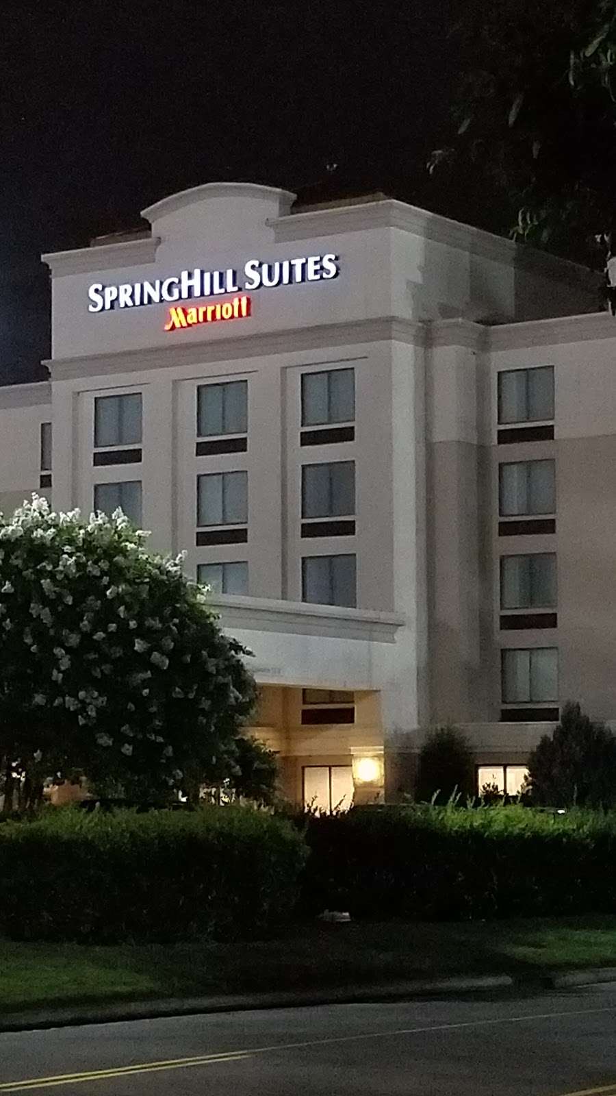 SpringHill Suites by Marriott Charlotte Concord Mills/Speedway | 7811 Gateway Ln NW, Concord, NC 28027, USA | Phone: (704) 979-2500