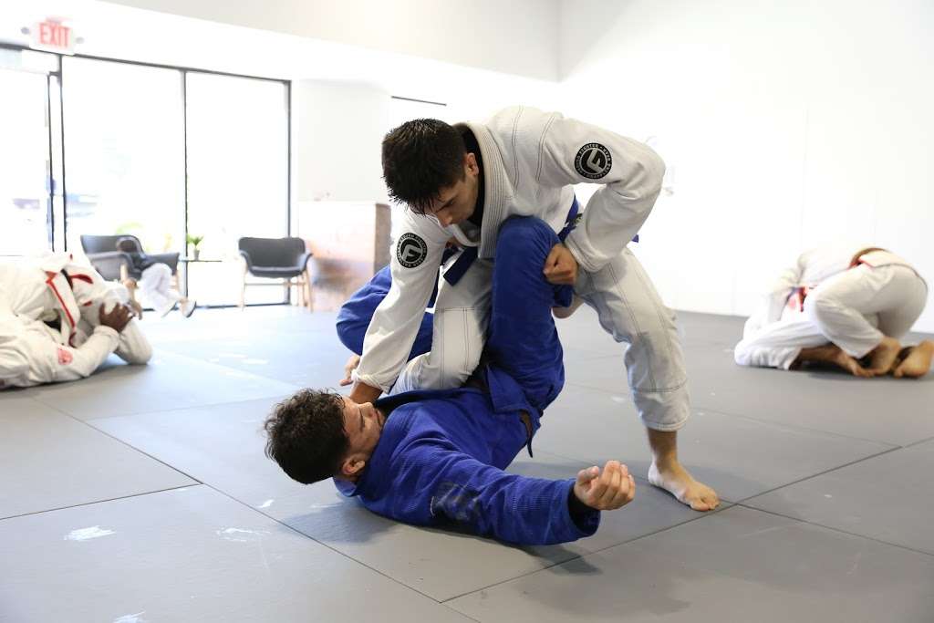 Phenom Brazilian Jiu-Jitsu And Kick Boxing Valencia | 26069 Bouquet Canyon Rd, Santa Clarita, CA 91350, USA | Phone: (661) 481-0002