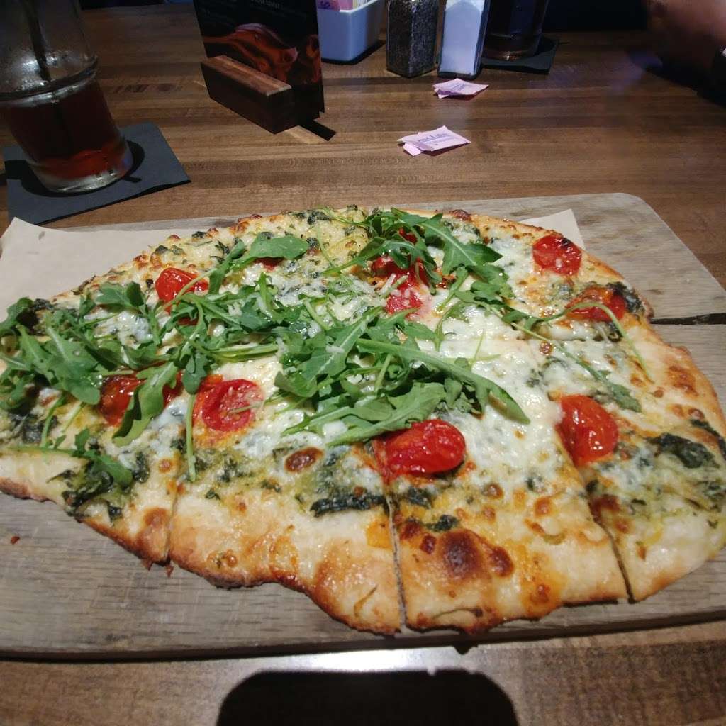 Red Door Woodfired Grill | 8001 West 159th Street, Overland Park, KS 66223, USA | Phone: (913) 276-3667