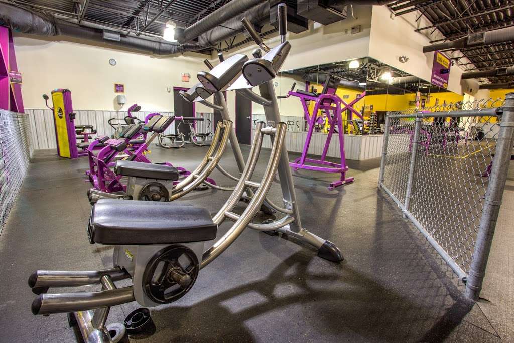 Planet Fitness | 5920 Metropolis Way, Orlando, FL 32811, USA | Phone: (407) 473-6086