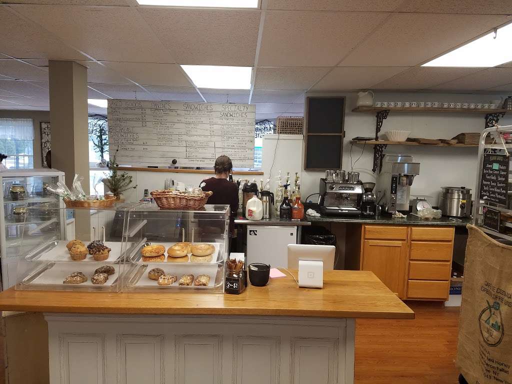 Farmhouse Roasters | 163 Main St, Salem, NH 03079, USA | Phone: (603) 458-7172