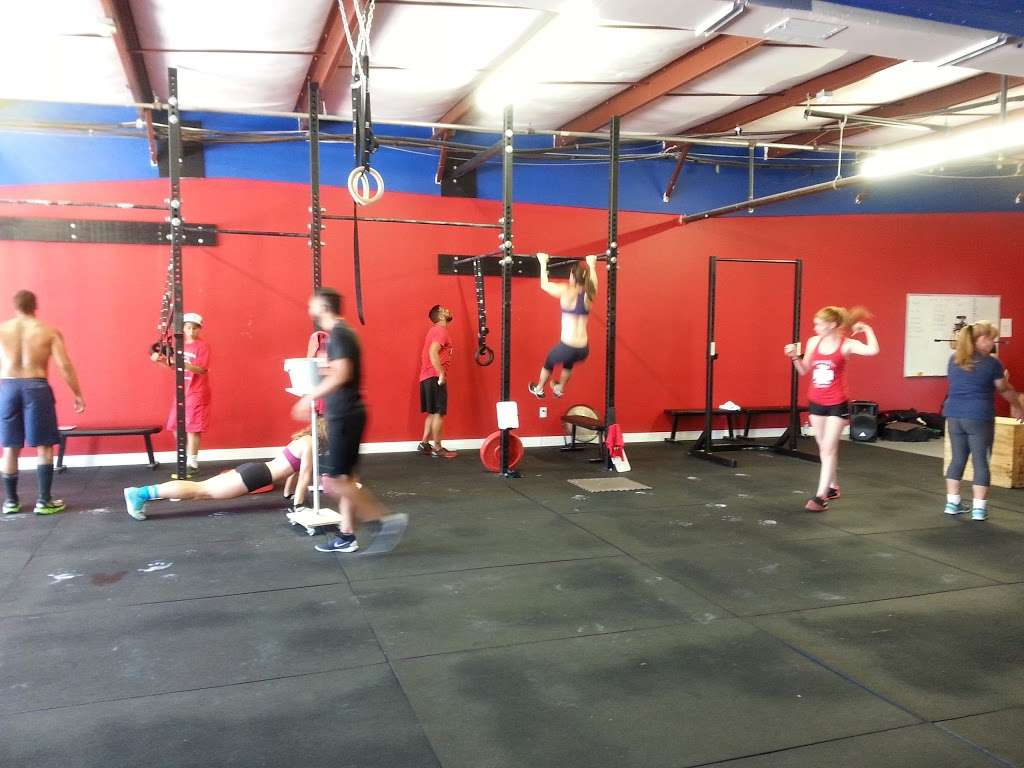 CrossFit Taino | 11709 S Orange Blossom Trail #103, Orlando, FL 32837, USA | Phone: (407) 955-6192