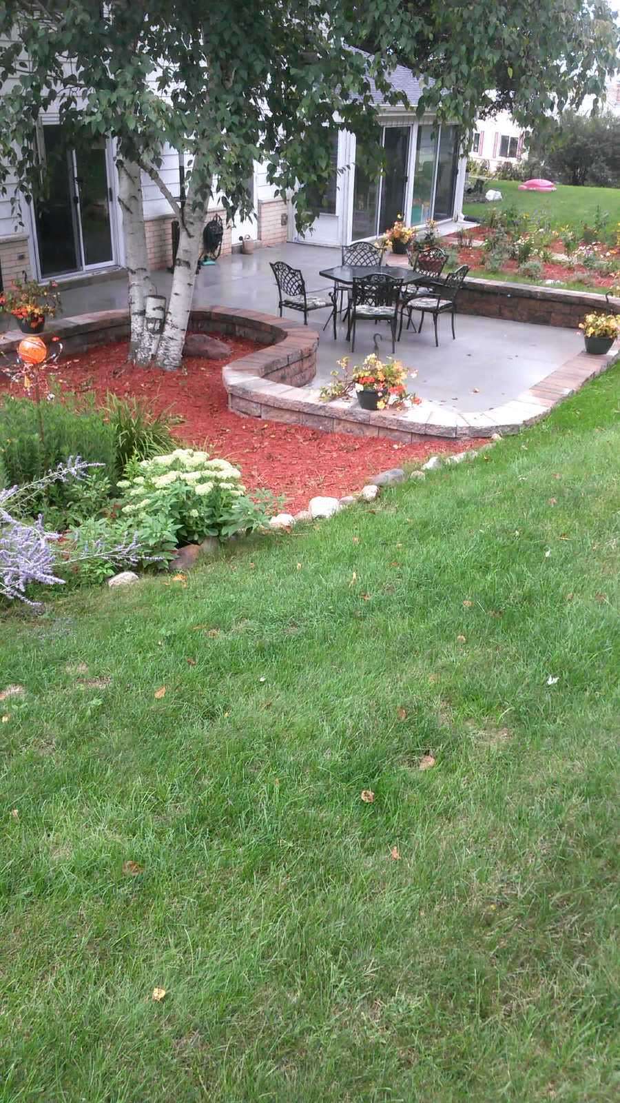 Laues Landscapes & Design Solutions | W359S1614 WI-67, Dousman, WI 53118, USA | Phone: (262) 965-3303