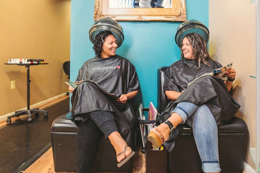 Rev Hair Studio | 3900 Ten Oaks Rd, Glenelg, MD 21737, USA | Phone: (410) 531-2448