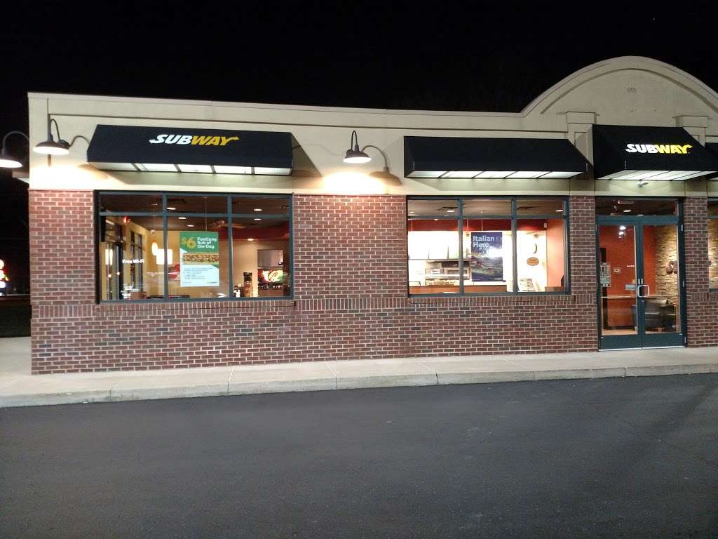 Subway Restaurants | 4488 Red Arrow Hwy, Stevensville, MI 49127, USA | Phone: (269) 429-4840