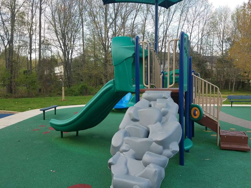 Kings Grant Community Park | 13251 Fenway Ln, Upper Marlboro, MD 20772, USA | Phone: (301) 699-2255