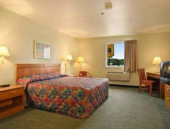 Super 8 by Wyndham Hagerstown/Halfway Area | 16805 Blake Rd, Hagerstown, MD 21740, USA | Phone: (301) 969-2969