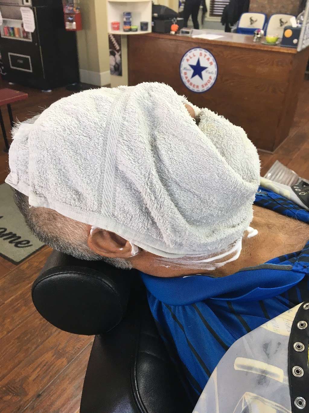 All Star Barber Shop & Salon | 2510 Avenue I, Rosenberg, TX 77471 | Phone: (281) 239-7177