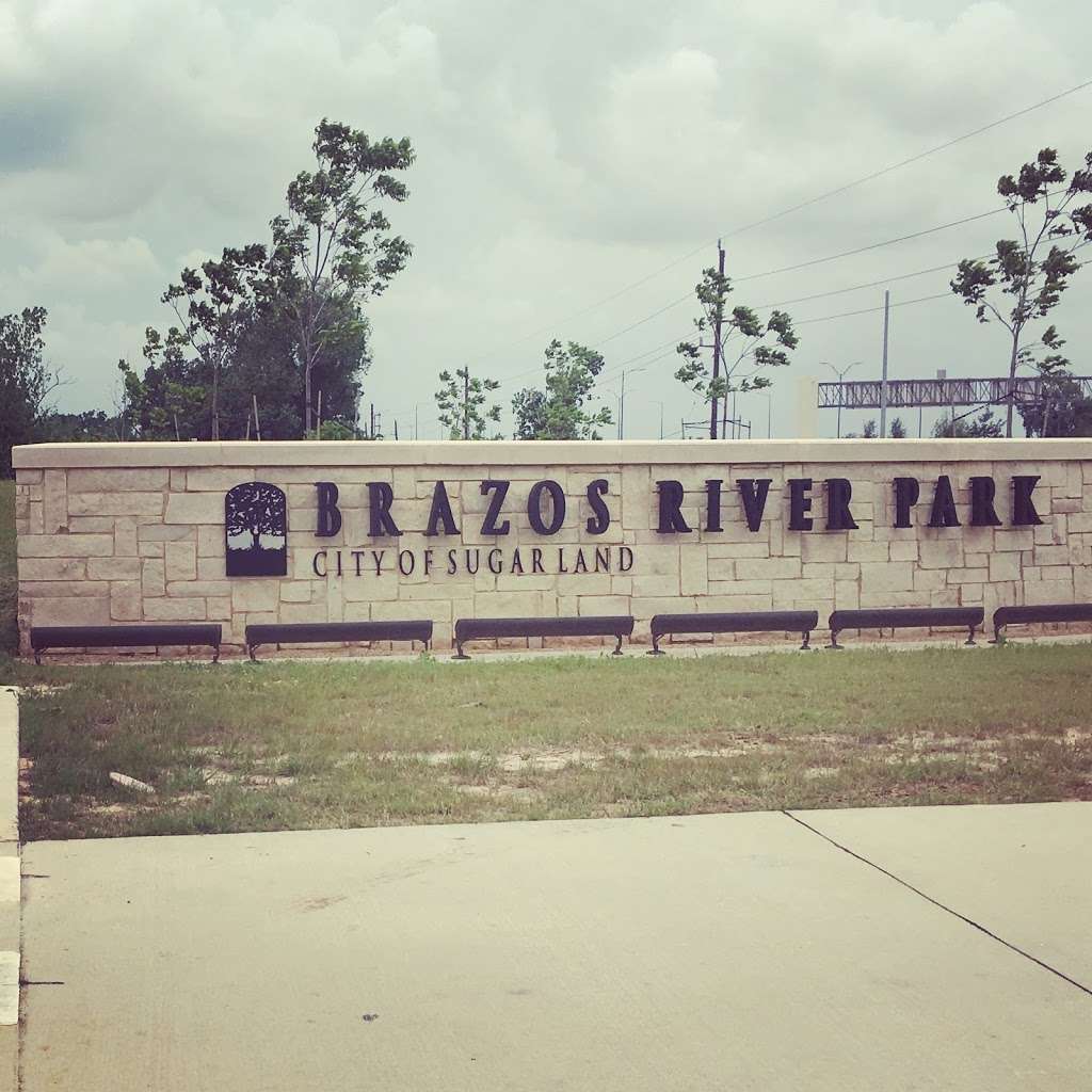 Brazos River Park | 18427 Southwest Fwy, Sugar Land, TX 77479, USA | Phone: (281) 275-2825