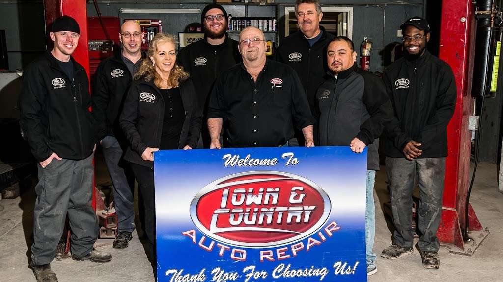 Town and Country Auto Repair | 4105 Ten Oaks Rd, Dayton, MD 21036, USA | Phone: (410) 531-2493