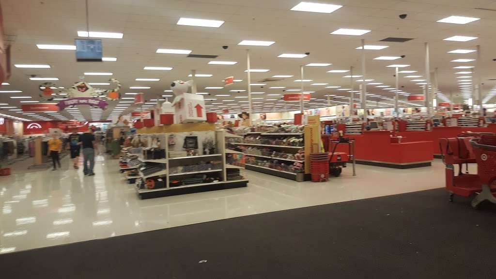 Target | 4220 N 5th Street Hwy, Temple, PA 19560, USA | Phone: (610) 921-5140