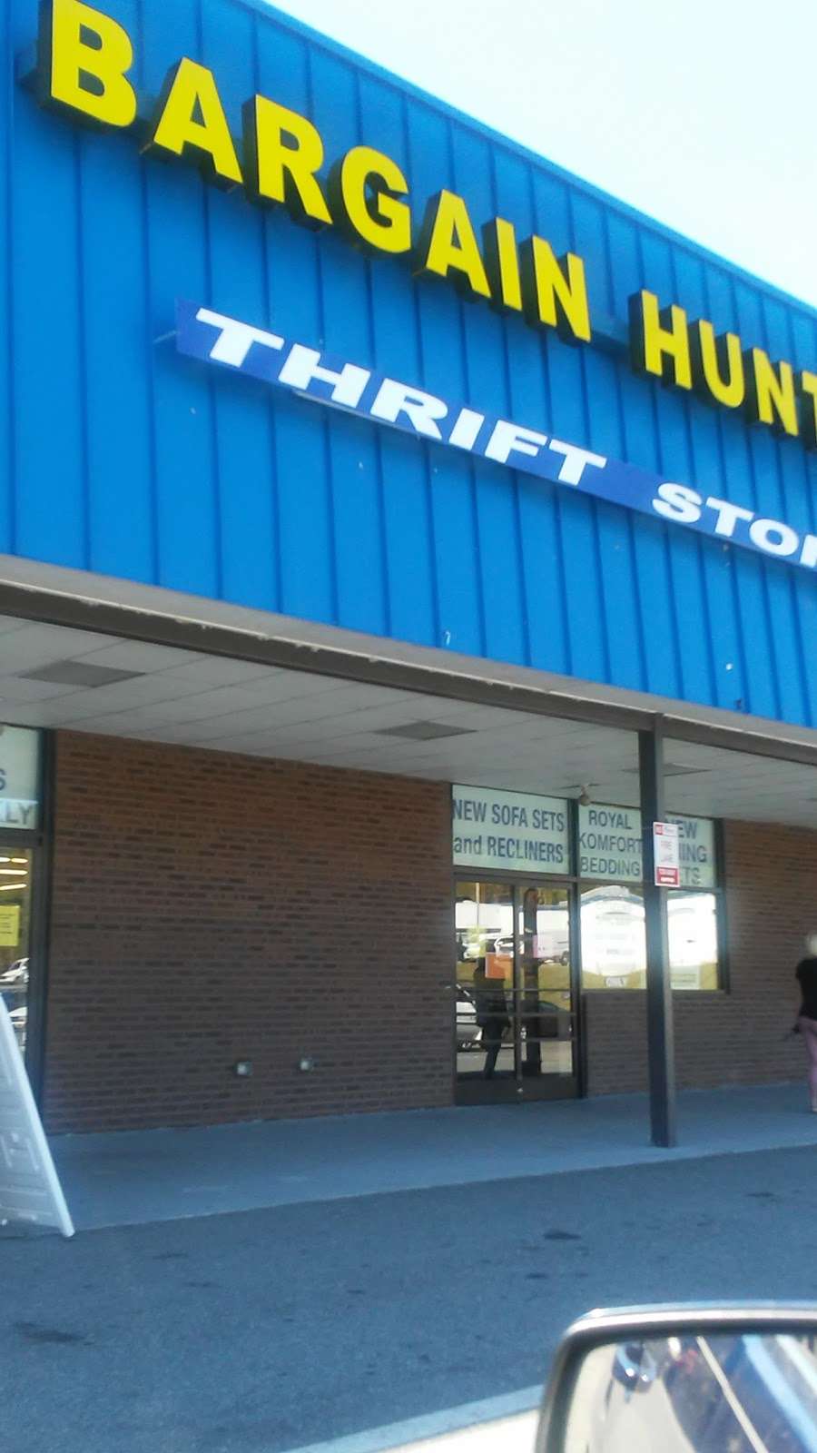 Bargain Hunters Thrift Store 797 W Charlotte Ave, Mt Holly, NC 28120