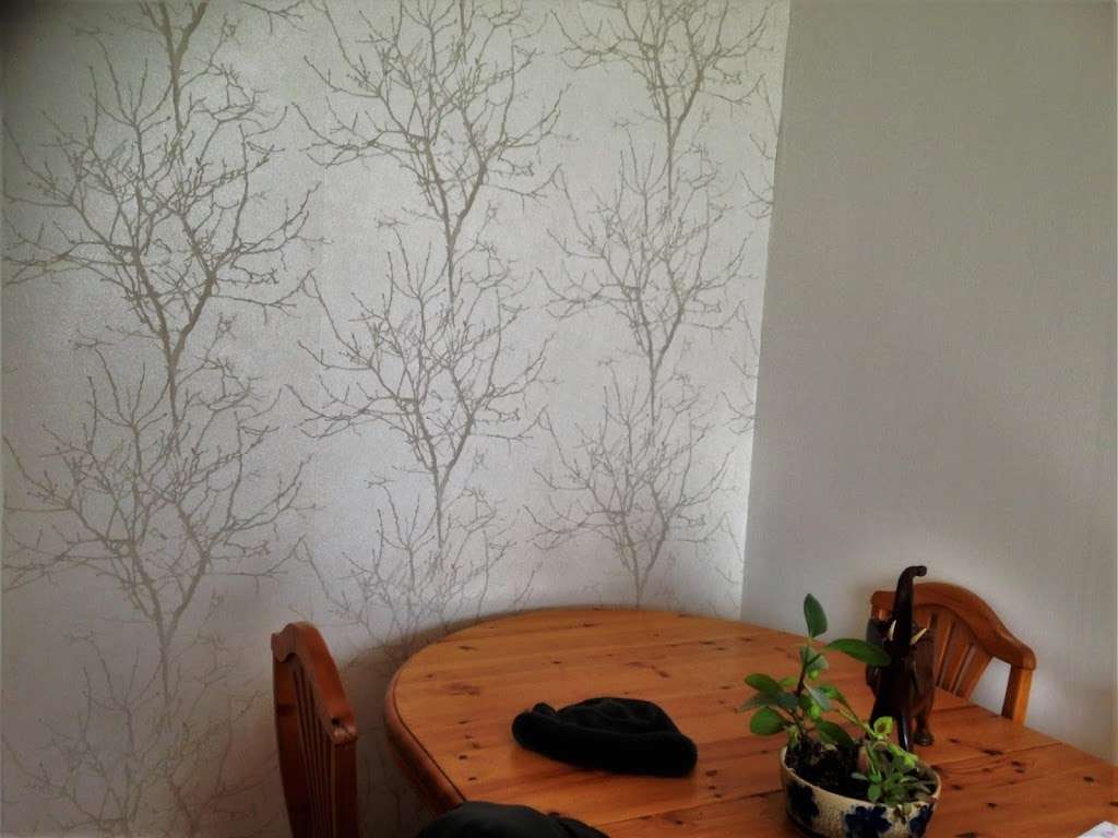 Kevin Abraham Painting & Decorating | 27 Lapis Cl, Gravesend DA12 4UE, UK | Phone: 07931 334457