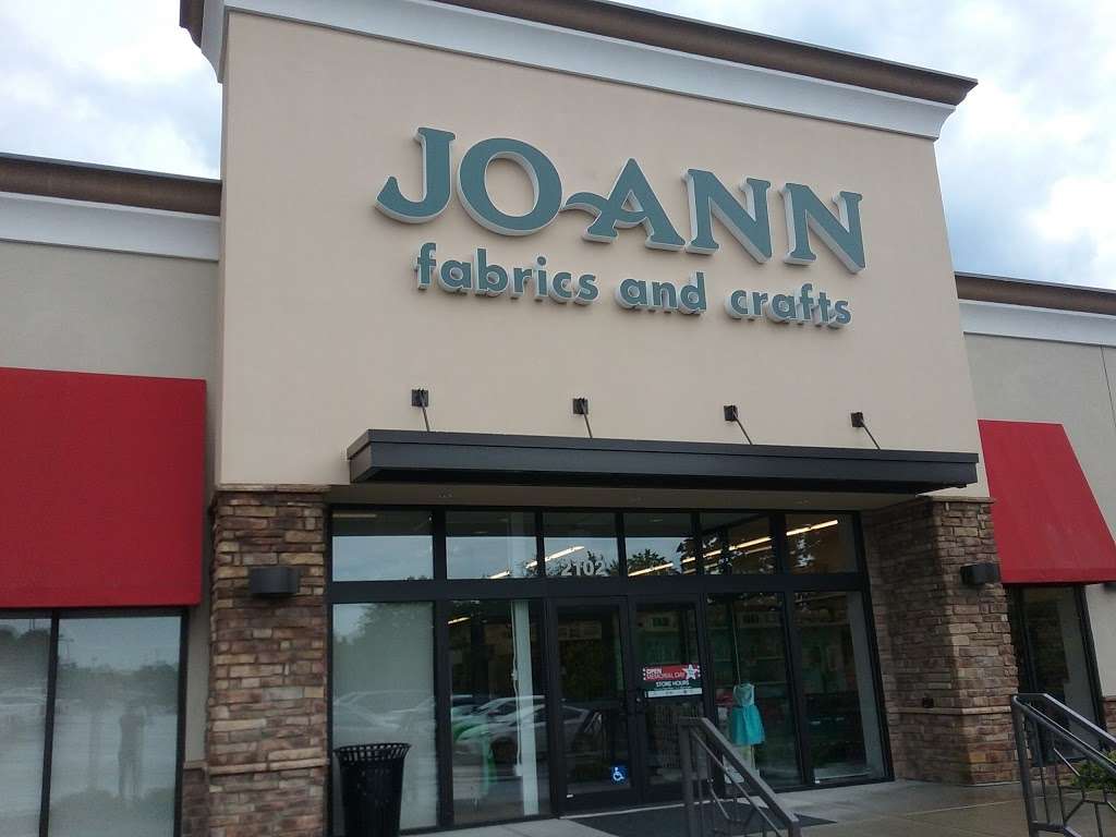 JOANN Fabrics and Crafts | 2102 US Hwy 70 SE, Hickory, NC 28602, USA | Phone: (828) 322-5056