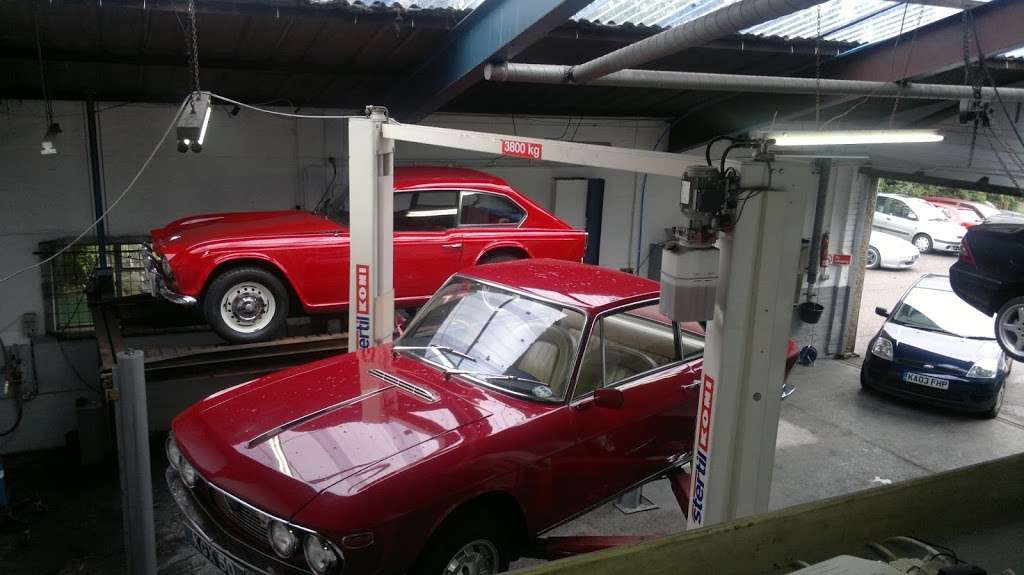 John Charles Auto (MOT WELWYN) | 12-14 School Ln, Welwyn AL6 9PH, UK | Phone: 01438 715076