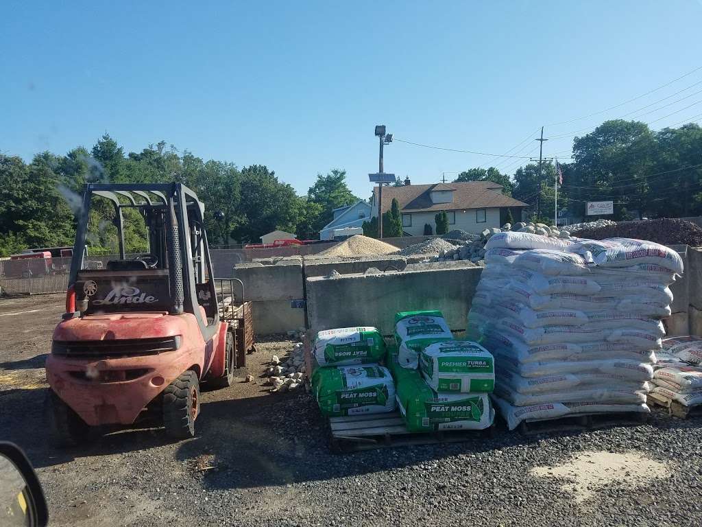 A & J Landscape Supply | 2955 Haddonfield Rd, Pennsauken Township, NJ 08110, USA | Phone: (856) 356-2083