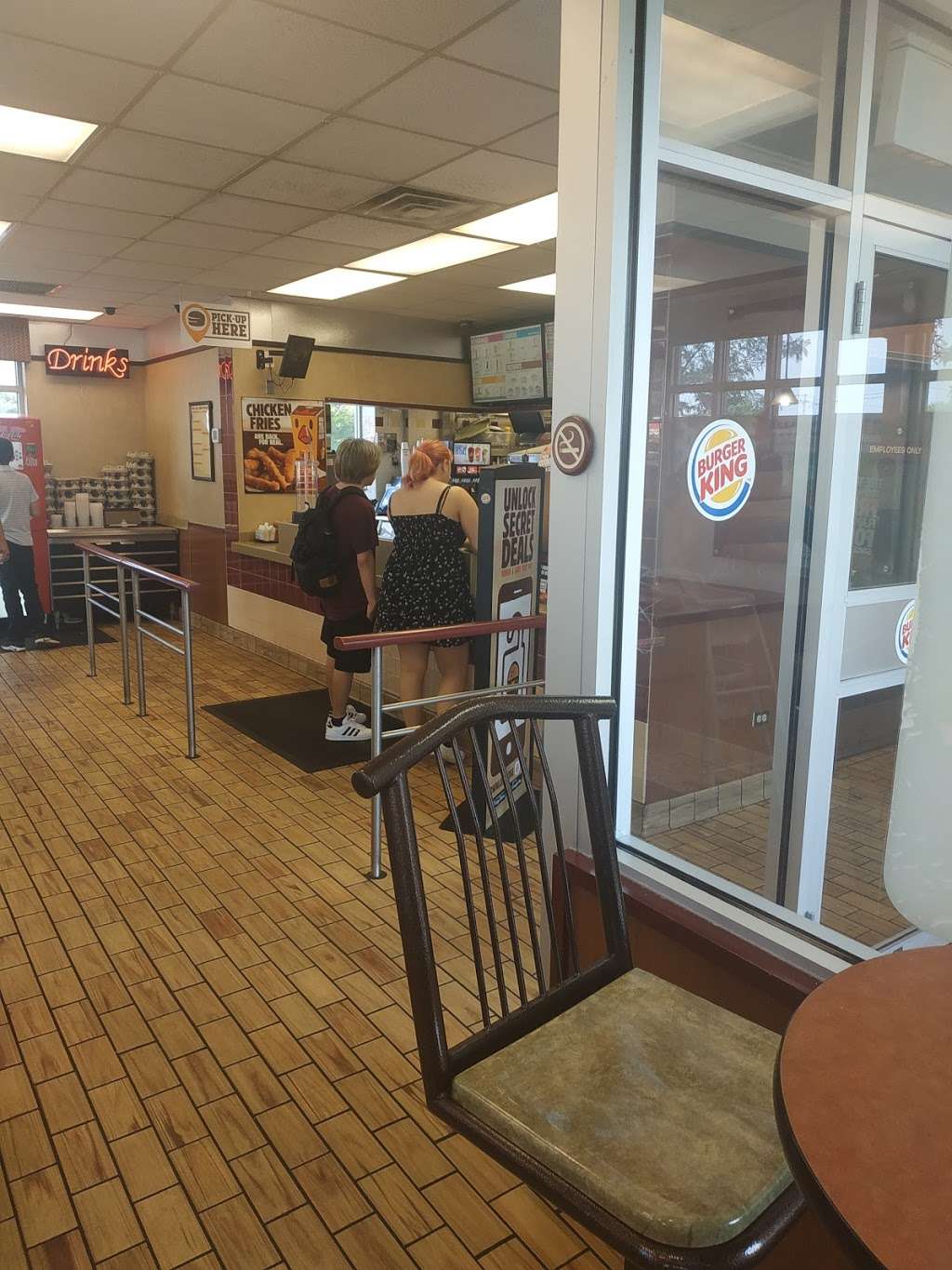 Burger King | 6950 S Pulaski Rd, Chicago, IL 60629, USA | Phone: (773) 735-8727