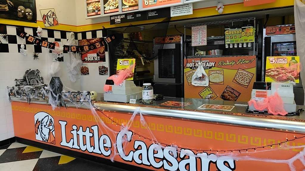 Little Caesars Pizza | 1455 Lee St, Des Plaines, IL 60018, USA | Phone: (847) 768-9459