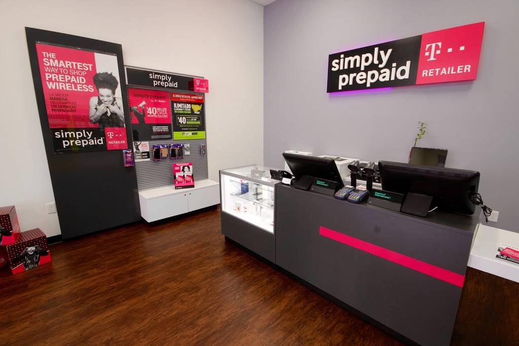 T-Mobile Doral Simply Prepaid | 3655 NW 107th Ave #110, Doral, FL 33178, USA | Phone: (305) 456-0579