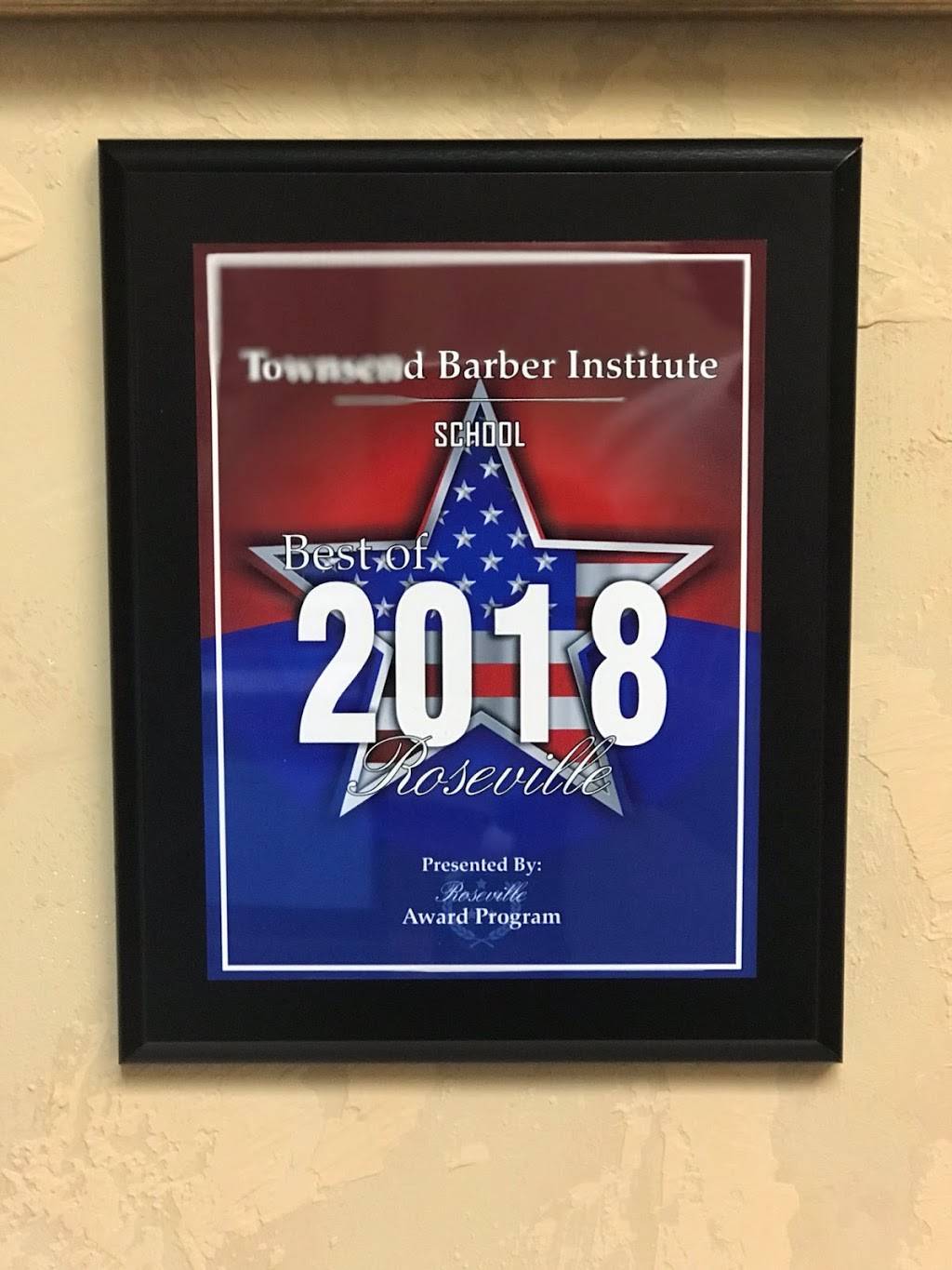 Townsend Barber Institute | 694 County B Rd W, Roseville, MN 55113, USA | Phone: (651) 330-9098