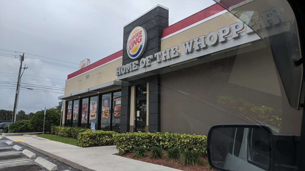 Burger King | 1721 Belvedere Rd, West Palm Beach, FL 33406, USA | Phone: (561) 640-1002