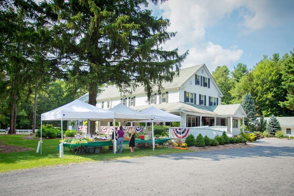 Mountaintop Lodge at Lake Naomi | 2137 PA-940, Pocono Pines, PA 18350, USA | Phone: (570) 646-6636