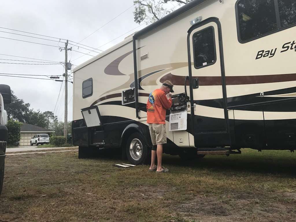 Mobile RV Repair Lakeland FL | 1310 Walt Williams Rd, Lakeland, FL 33809, USA | Phone: (863) 660-4225