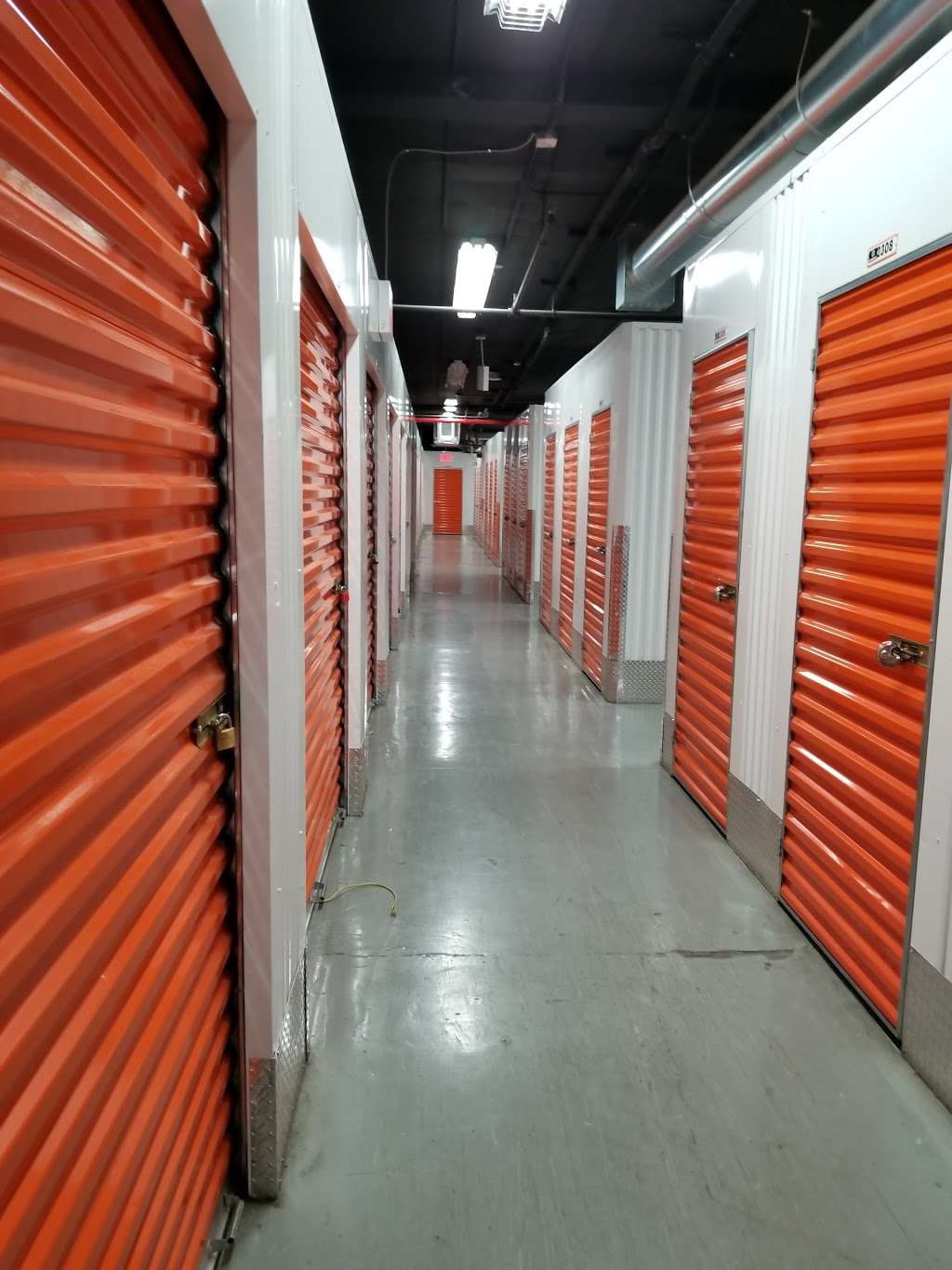 CubeSmart Self Storage | 9834 Jamaica Ave, Woodhaven, NY 11421, USA | Phone: (718) 805-5520