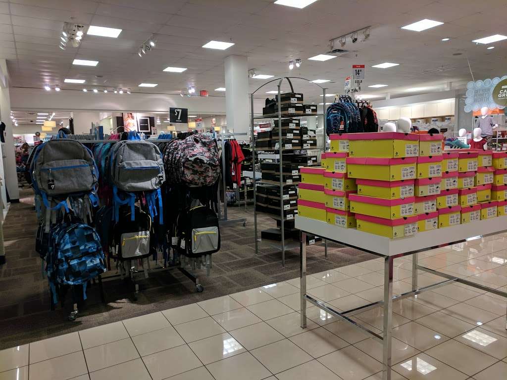 JCPenney | 2520 Gulf Fwy S, League City, TX 77573, USA | Phone: (281) 534-7196