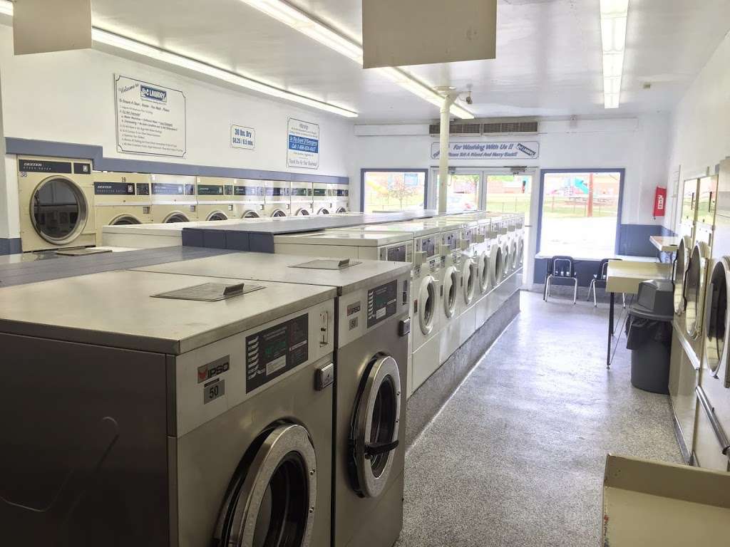 Clear Spring Laundromat | 1 Cumberland St, Clear Spring, MD 21722, USA | Phone: (240) 513-5539