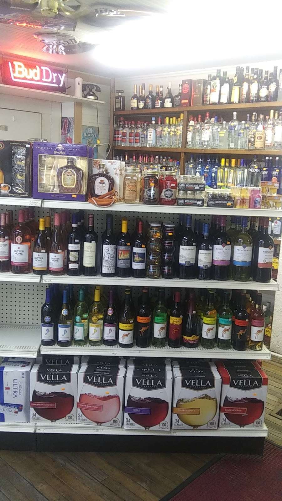 Gumboro Liquors 38398 Millsboro Hwy, Millsboro, DE 19966