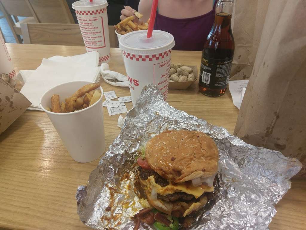 Five Guys | 5272 Campbell Blvd, White Marsh, MD 21236, USA | Phone: (410) 933-1017