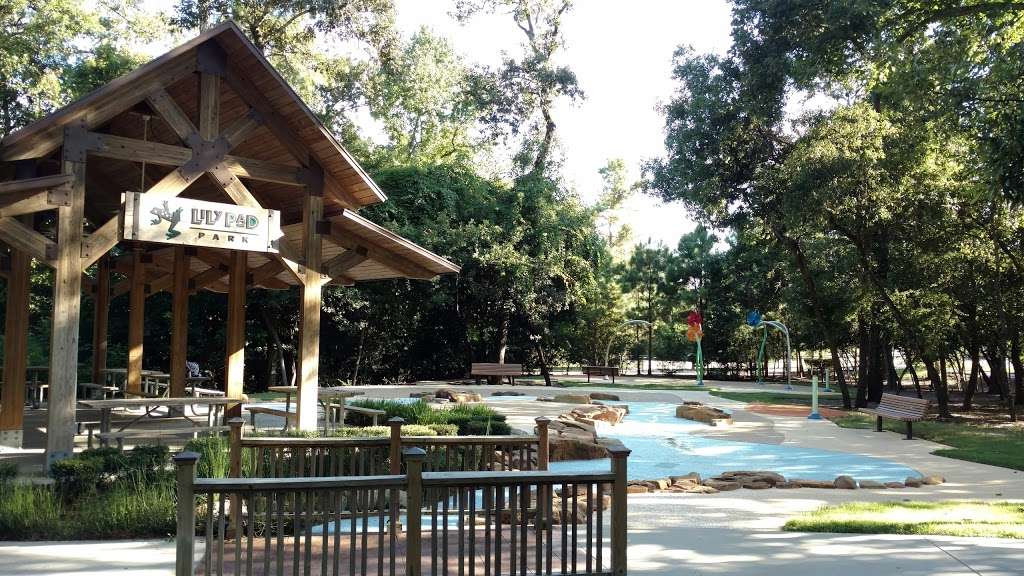 Lily Pad Park Spraypark | 312 Overland Trace Dr, Montgomery, TX 77316, USA | Phone: (940) 224-6937