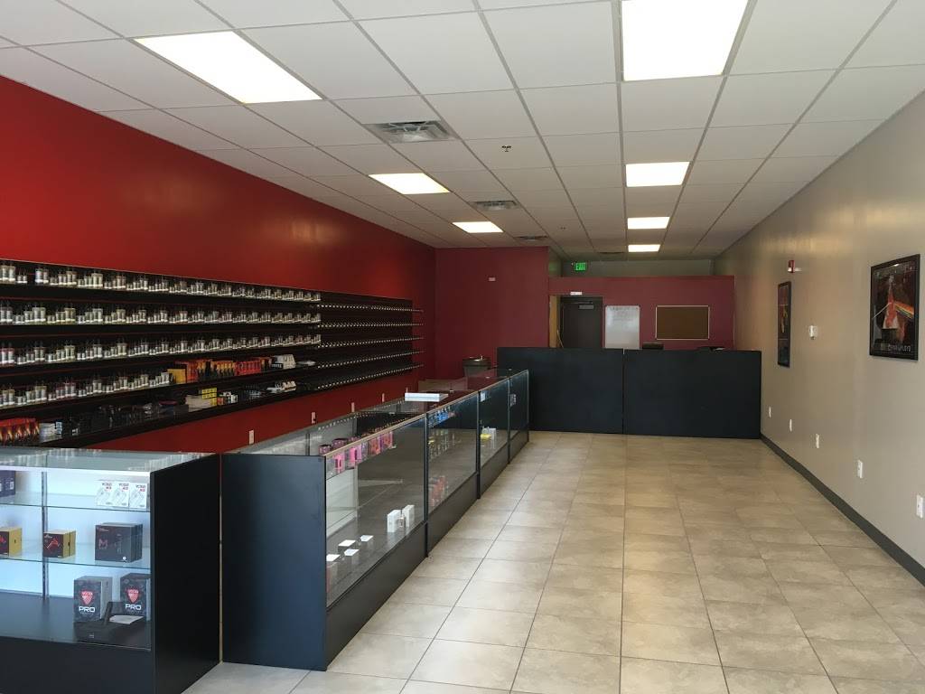 Red Star Vapor & CBD | 7236 Federal Blvd #800, Westminster, CO 80030, USA | Phone: (720) 900-8779