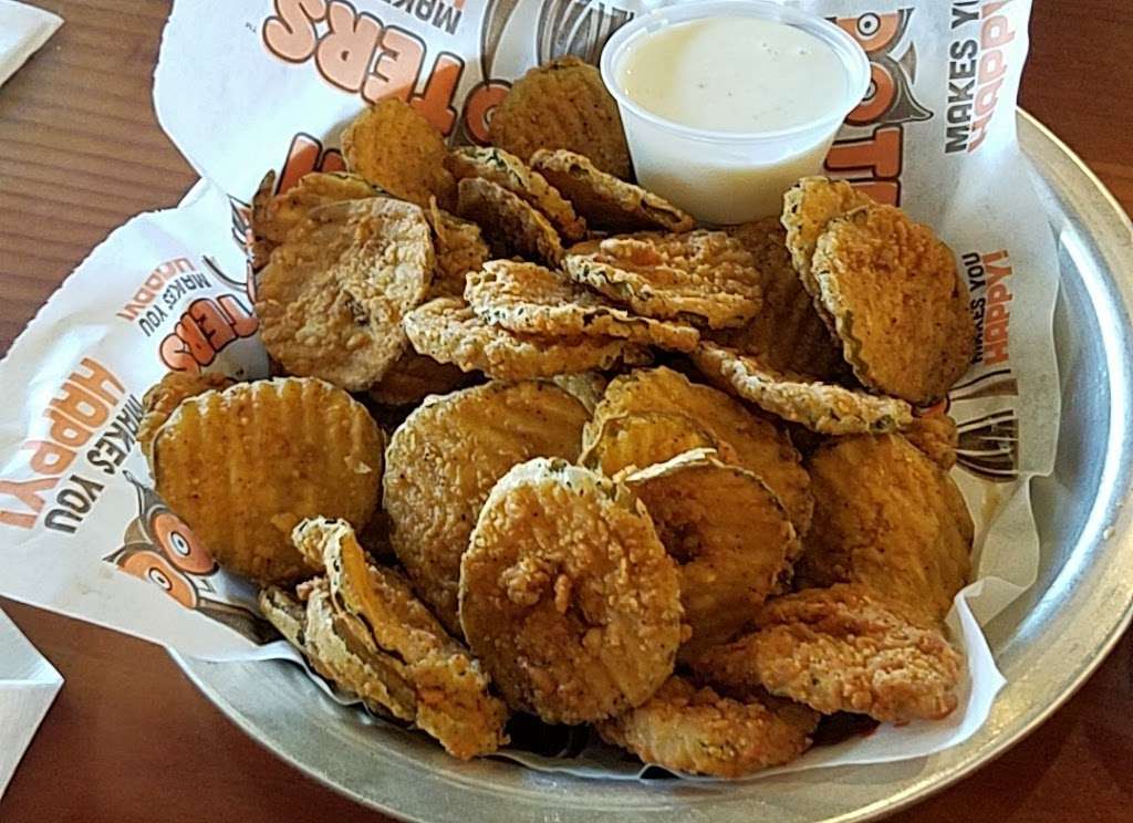 Hooters | 3656 East Sam Houston Pkwy S, Pasadena, TX 77505 | Phone: (281) 991-4668