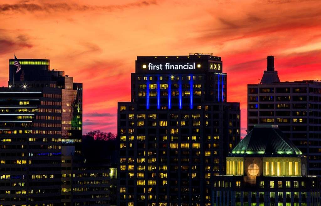 First Financial Bank | 3950 Jonathan Moore Pike, Columbus, IN 47201, USA | Phone: (844) 828-7740