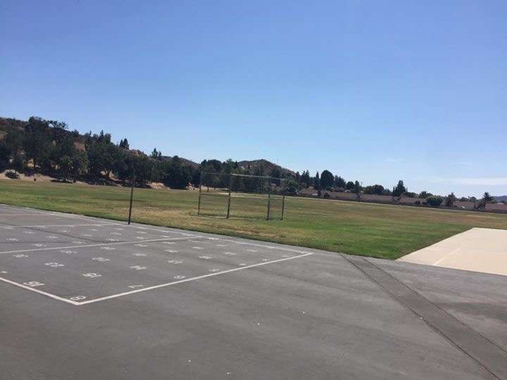 Hillside Middle School | 2222 Fitzgerald Rd, Simi Valley, CA 93065, USA | Phone: (805) 520-6810