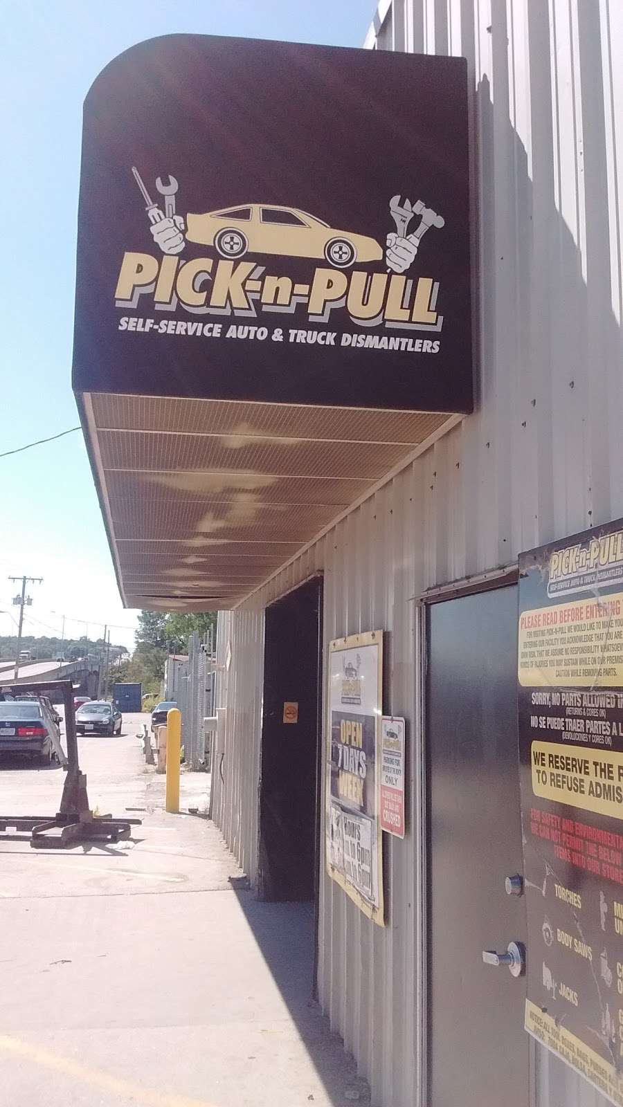 Pick-n-Pull | 8012 E Truman Rd, Kansas City, MO 64126, USA | Phone: (816) 231-1618