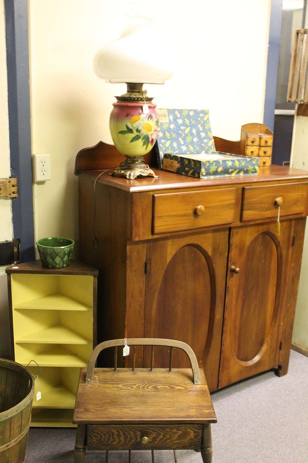 Union Post Antiques & Collectibles | 326 Hellam St, Wrightsville, PA 17368, USA | Phone: (717) 917-1583