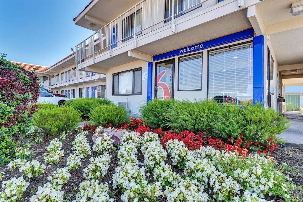 Motel 6 Vallejo - Six Flags West | 1455 Enterprise St, Vallejo, CA 94589, USA | Phone: (707) 643-7611