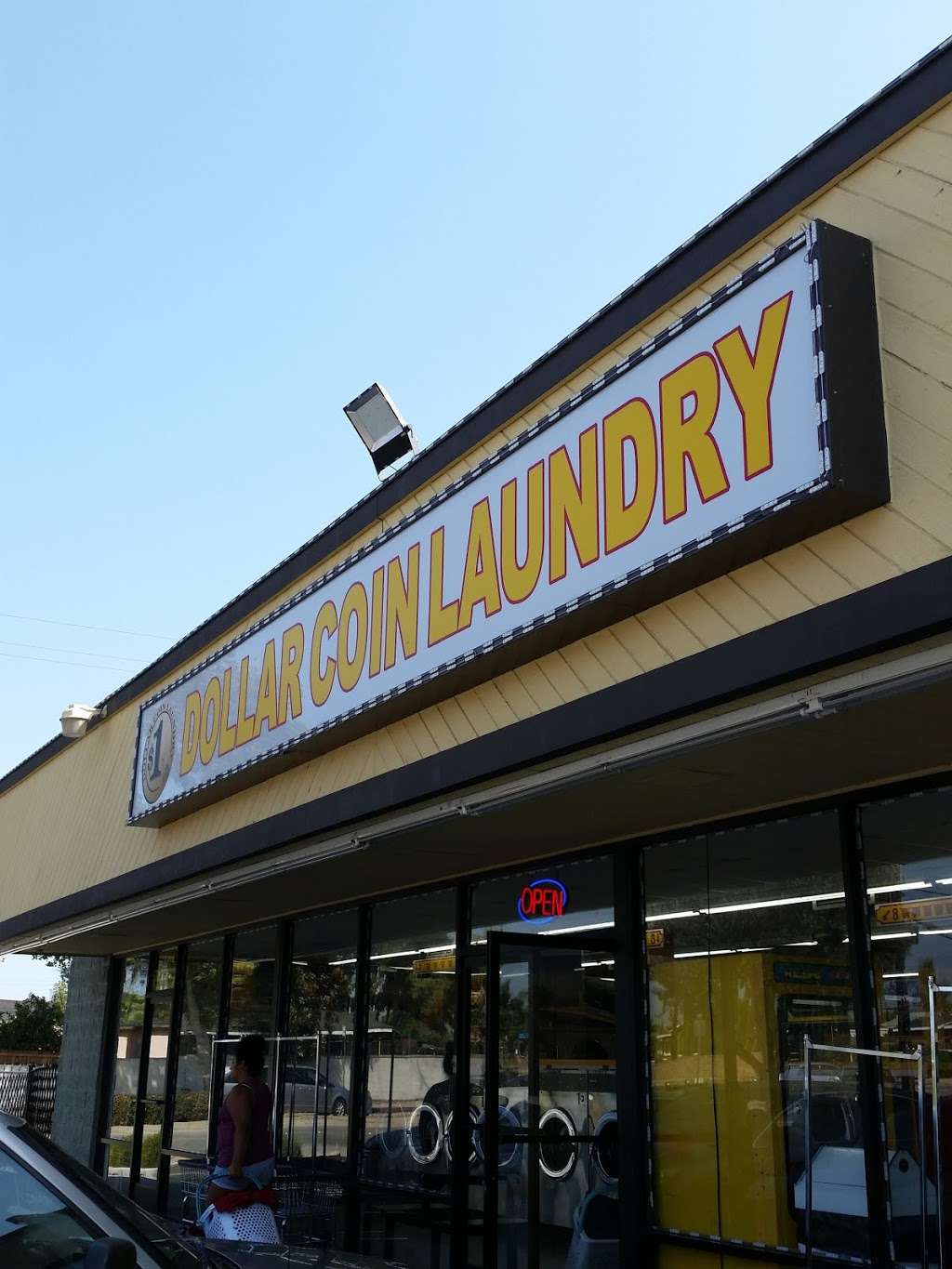 24 Hour Laundromat | 2091 N Towne Ave, Pomona, CA 91767, USA