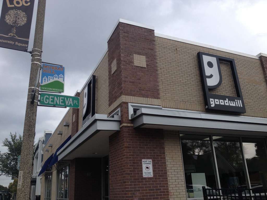Goodwill Store & Donation Center | 2830 N Oakland Ave, Milwaukee, WI 53211, USA | Phone: (414) 962-3281