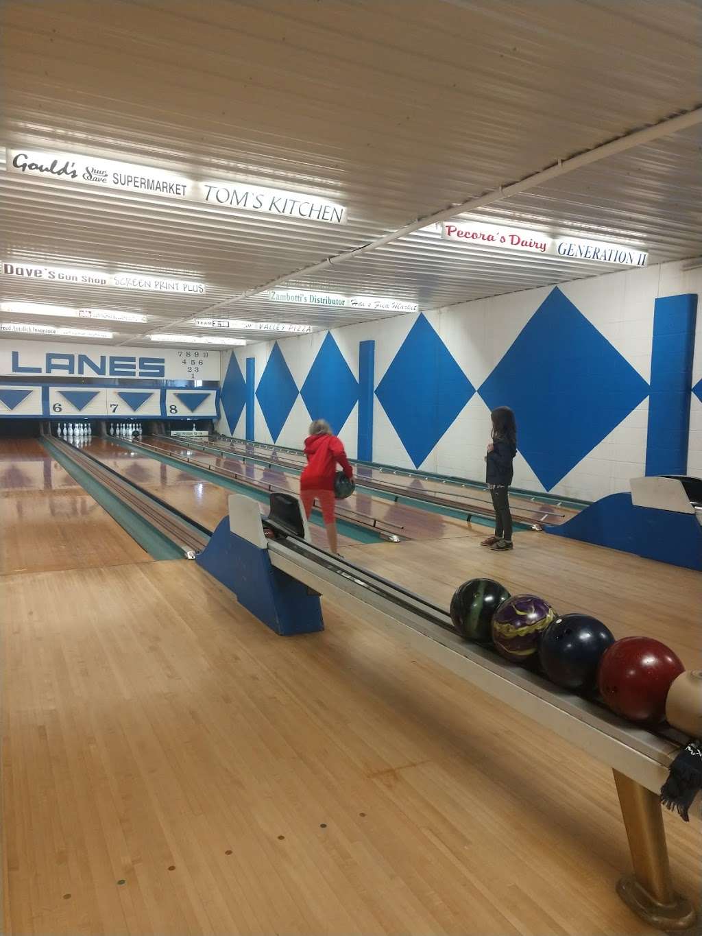 Valley Lanes Bowling | 732 PA-93, Sybertsville, PA 18251 | Phone: (570) 788-1275