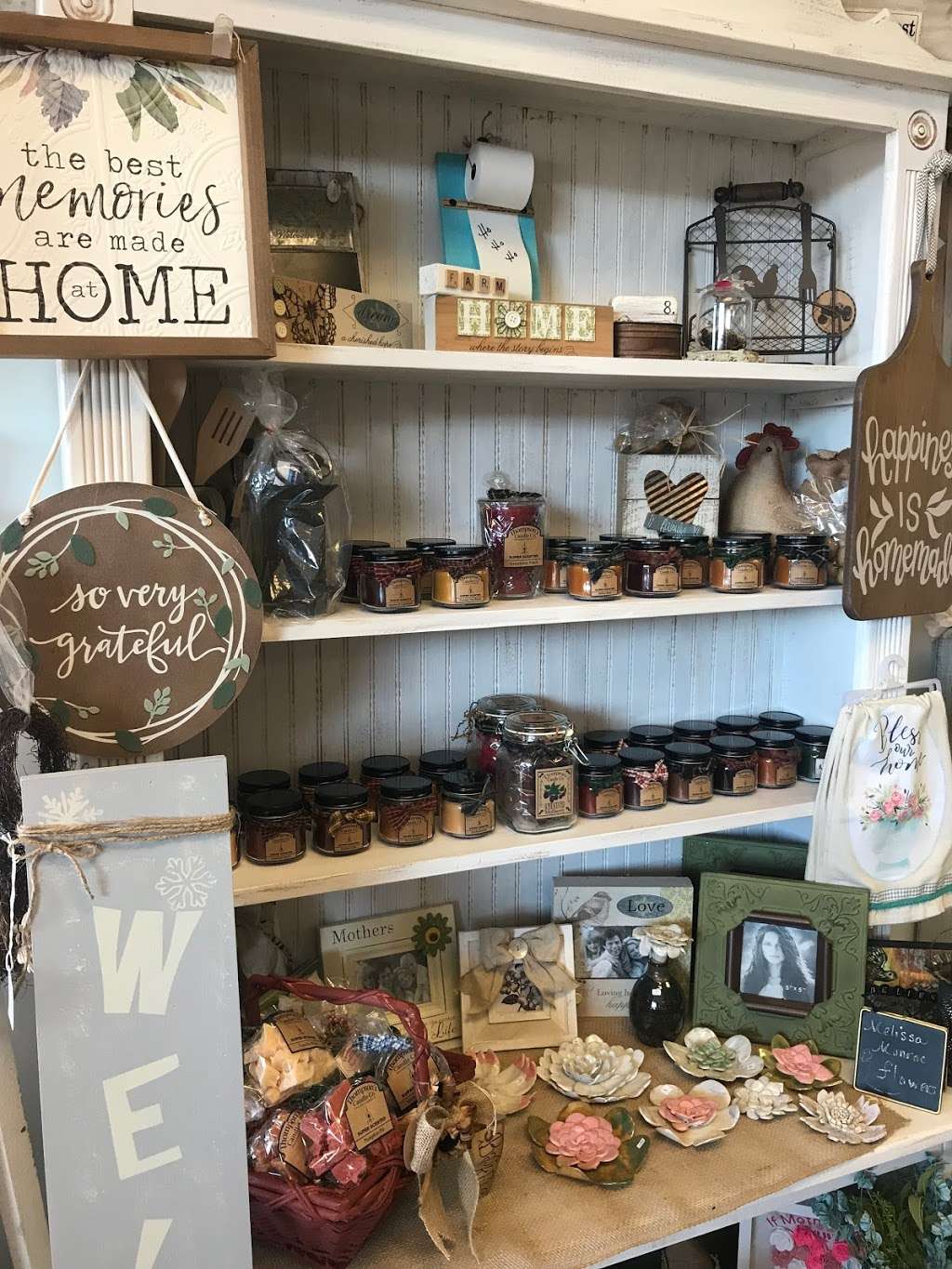 Sweet Home Indiana Gifts | 8251 Wicker Ave, St John, IN 46373, USA | Phone: (219) 300-9281
