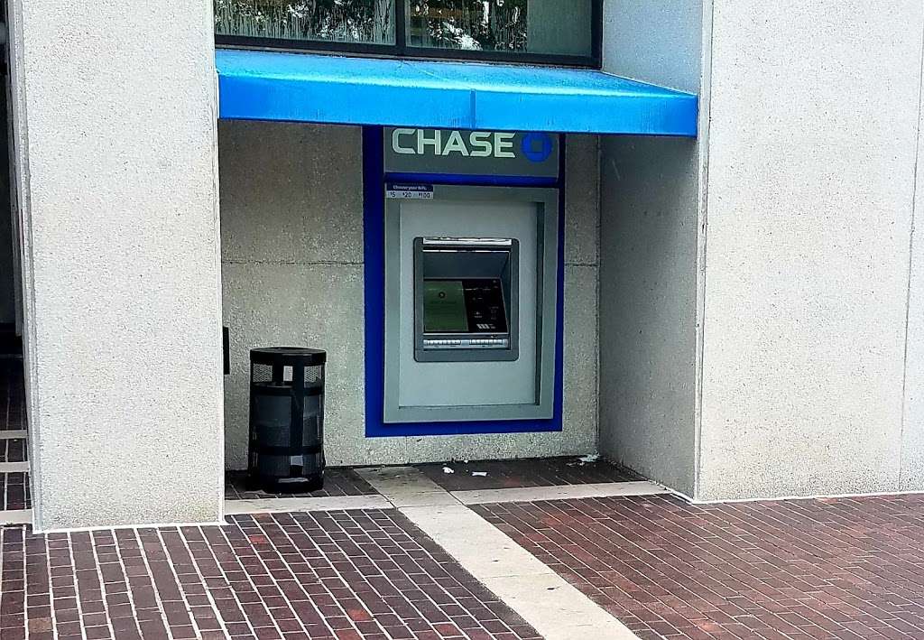 Chase Bank | 2601 10th Ave N 1st Flr, Lake Worth, FL 33461, USA | Phone: (561) 642-5501