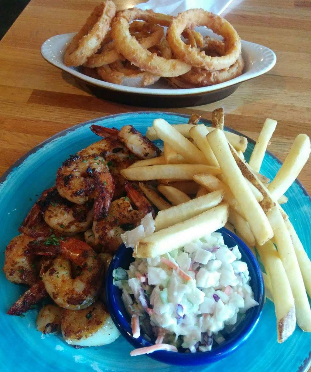 Bostons Fish House | 1414 S Atlantic Ave, New Smyrna Beach, FL 32169, USA | Phone: (386) 424-0757