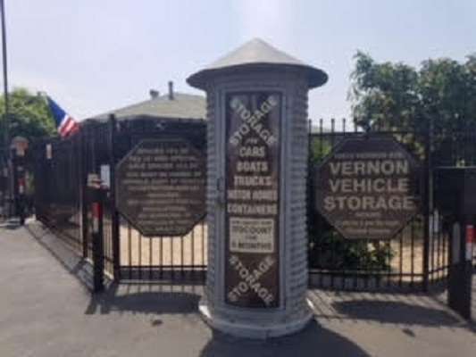 Vernon Vehicle Storage LLC | 10815 Vernon Ave, Ontario, CA 91762, USA | Phone: (909) 627-7272