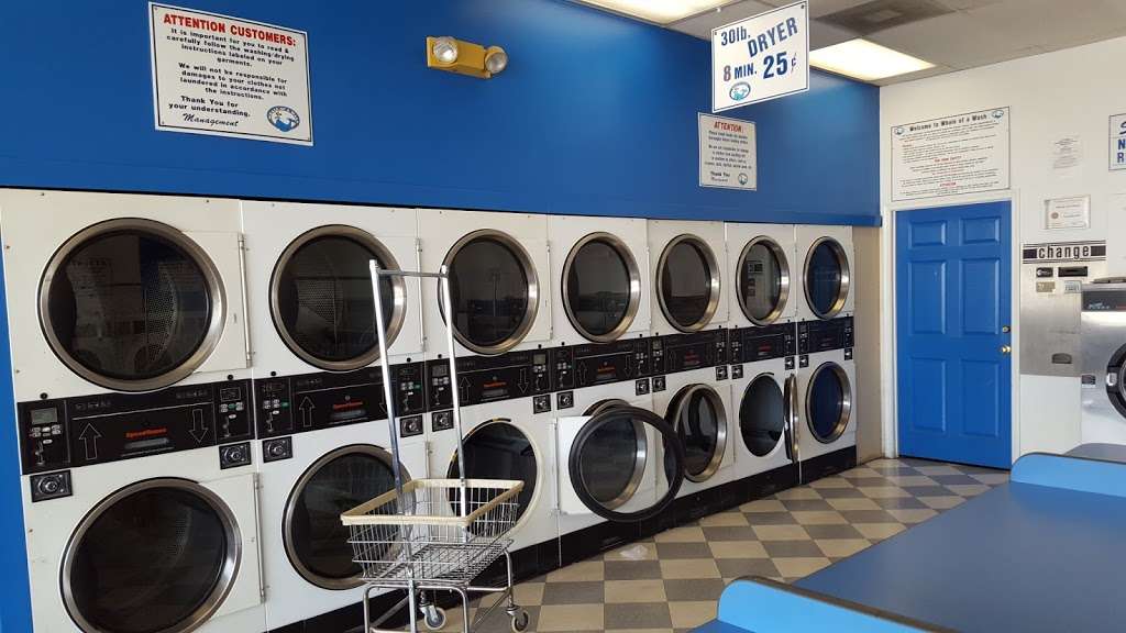 Whale of a Wash Laundromat | Laundromat, 65 Roaring Lion Dr Building B, Hedgesville, WV 25427, United States | Phone: (681) 258-2186